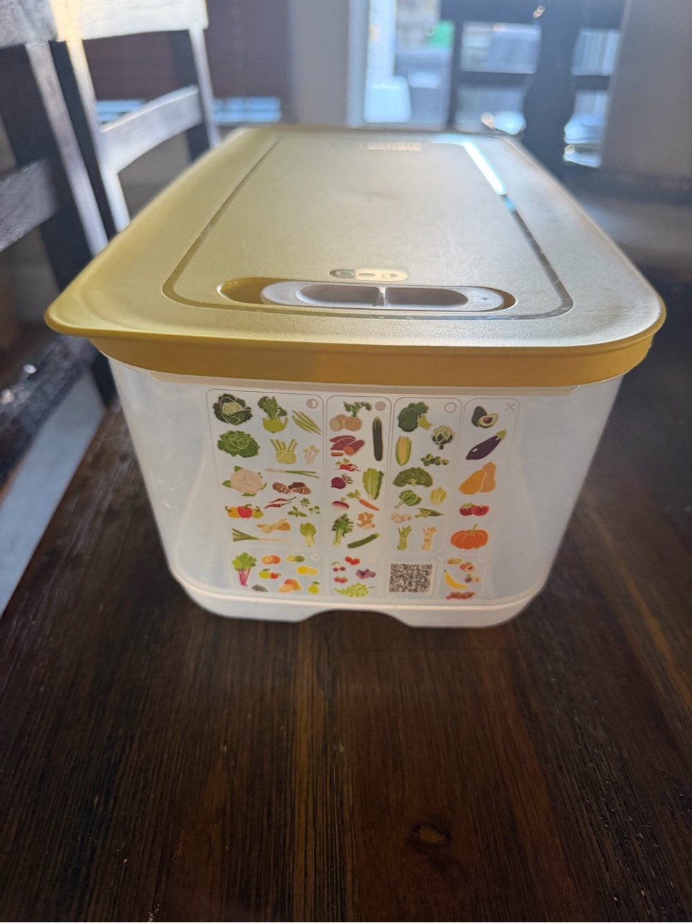 Large Tupperware Fridgesmart - Picture 4 of 7